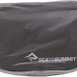 Sea To Summit Travelling Light Hanging Toiletry Bag Travel Bags, Duffels & Accessories